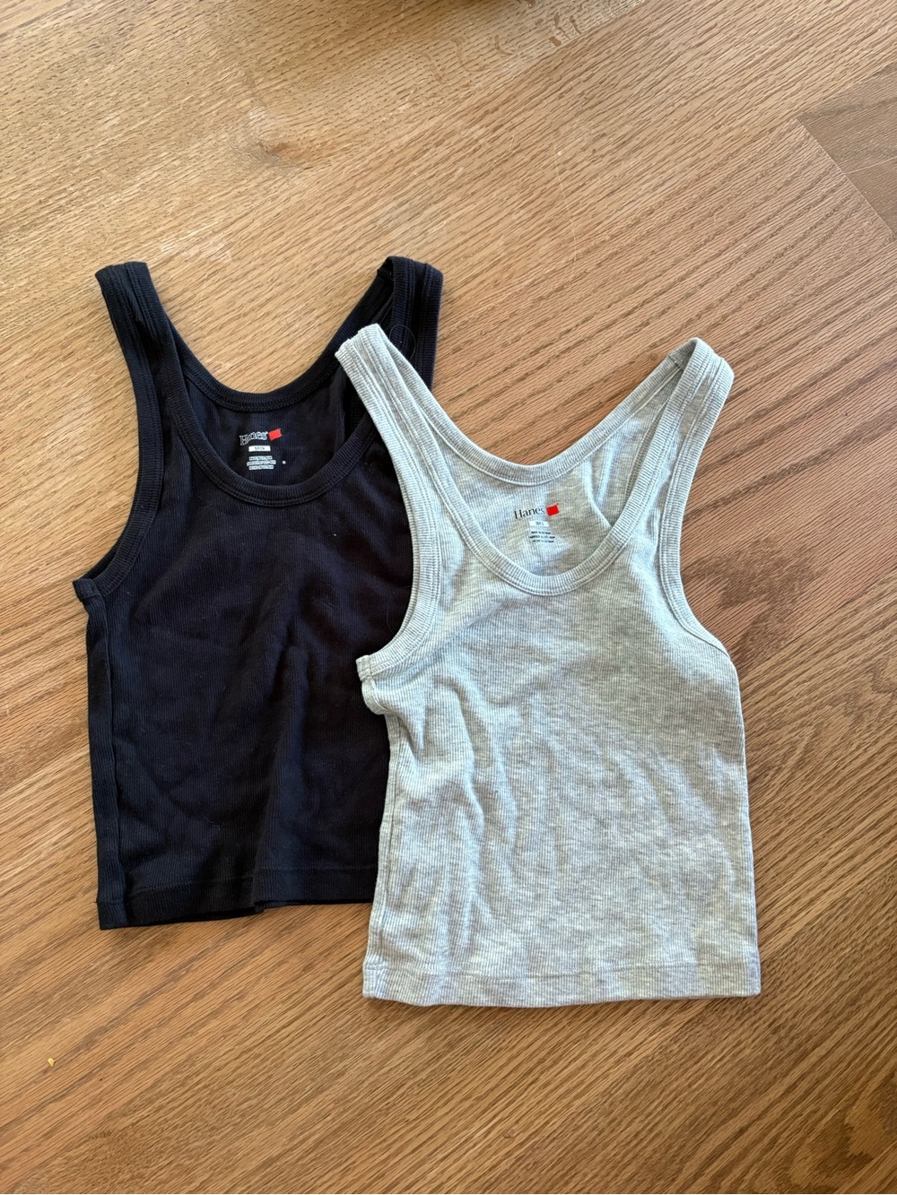 Hanes tank top bundle